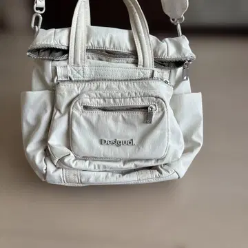 Desigual 화이트 릭 숄더백