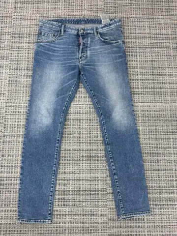 DSQUARED2 SKATER JEAN Size 48