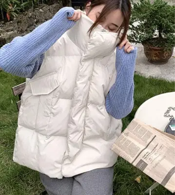 아이보리 다운 베스트 볼륨 실루엣