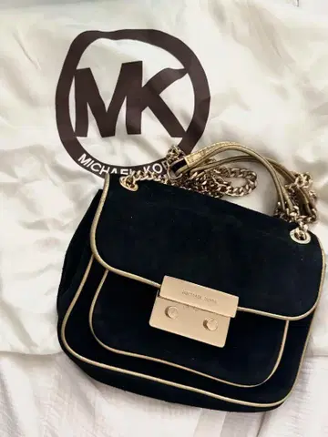 MICHAEL KORS 벨로아 숄더백