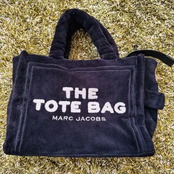 마크제이콥스 THE TOTE BAG 복슬복슬 보아