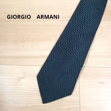 Giorgio Armani 헤링본 넥타이