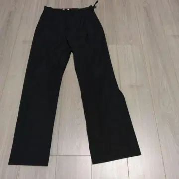 미스 조콘다 블랙 스트레이트 팬츠 63cm