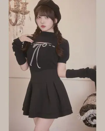 미셸 마카롱 M 사이즈 슬림 레그 스커트 슬림 레그가 되는 블랙