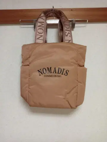 IENA NOMADIS/노마디스 별주 SAC PADDED 토트백