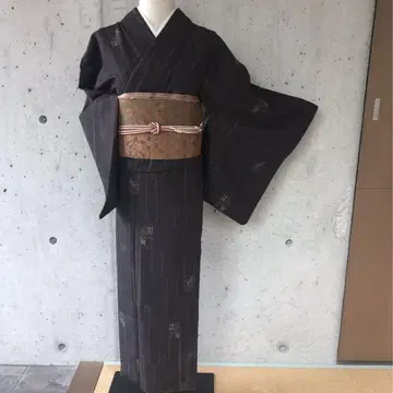 순수 실크 다크 브라운 색상의  기모노 이중 기모노