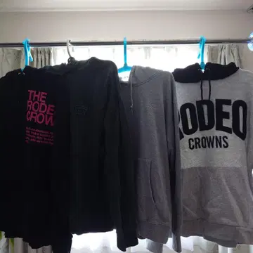 RODEO CROWNS 후드 부착 후드티 4세트