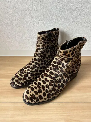 Clarks 레오파드 무늬 숏부츠