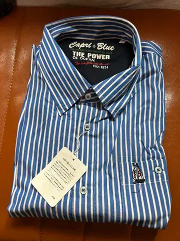 Capri Blue 스트라이프 셔츠 사이즈 50