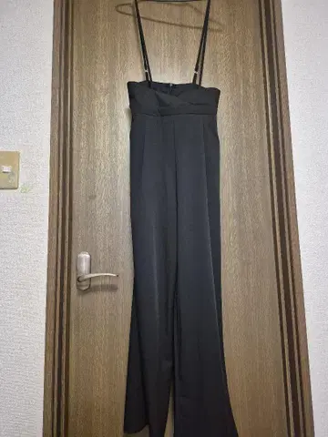 메종 드 라일라 블랙 살로펫 하이웨스트