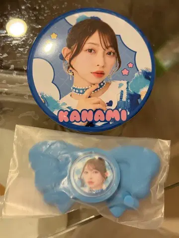 츠지노 카나미 응원봉 액세서리 캔 배지 세트