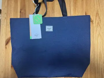 Herschel 네이비 토트백 24l