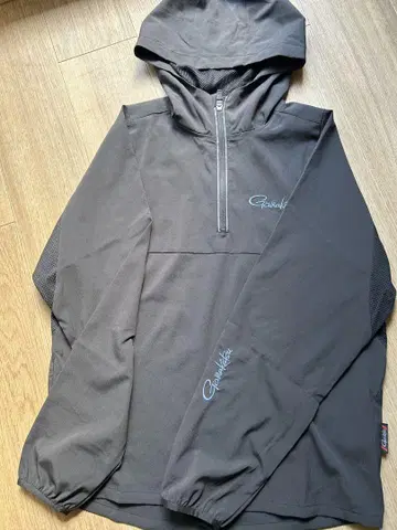 Gamakatsu 후드 부착 후드티 블랙