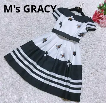 M's GRACY 꽃무늬 스트라이프 원피스