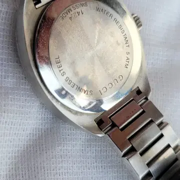 구찌] 시계 GG2570 화이트 문자판 YA142403 실버 브랜드 중고거래