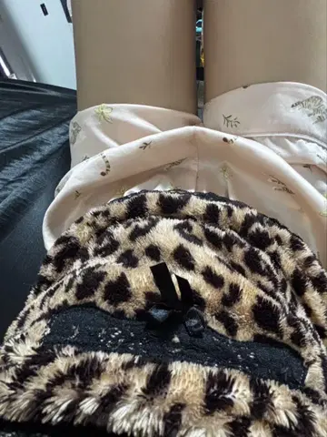 레오파드 무늬 플리스 복대