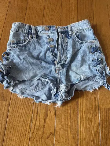 레이스업 사이드 숏팬츠 라이트 블루