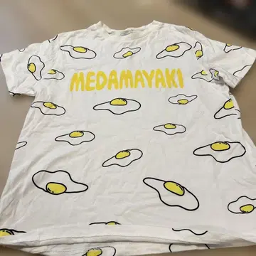 MEDAMAYAKI 계란 프라이 패턴 티셔츠