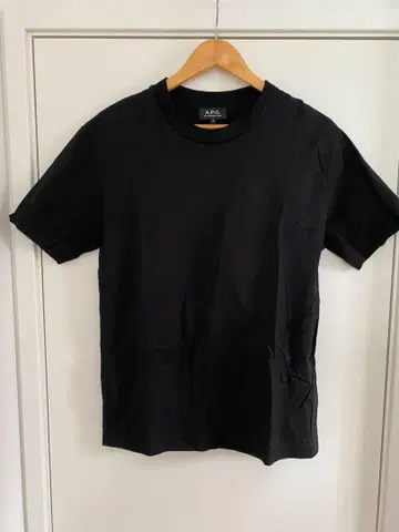 A.P.C. 블랙 티셔츠 S