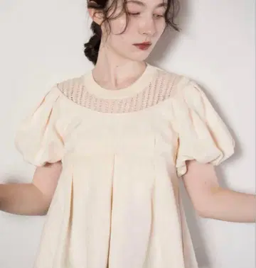 [ euw ] puff sleeve peplum top