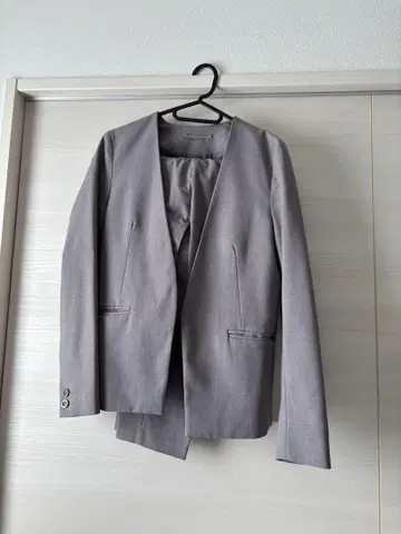 GU 그레이 노카라 비즈니스 자켓 셋업