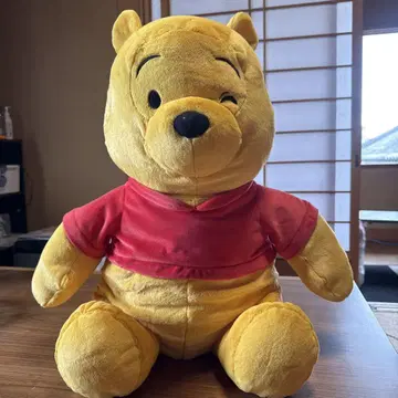 푸우 봉제 인형 빅 빨간색 셔츠