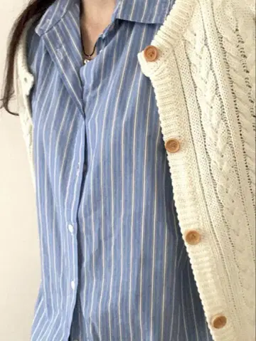 [ londonlace ] stripe blue shirt 소라