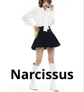 새상품 Narcissus 나르시스 데님 프릴 스커트 블랙