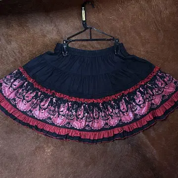 블랙 레드 프릴 미니 스커트