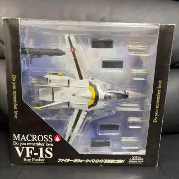 초시공 요새 마크로스 VF-1S 발키리 로이 포커기 1/60 야마토제