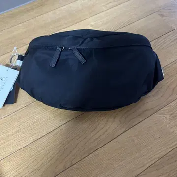 agnes b. VOYAGE 바디백 웨스트 파우치 블랙