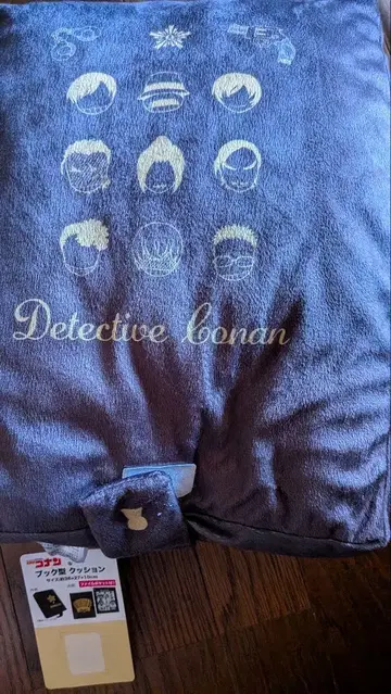 명탐정 코난 북형 쿠션