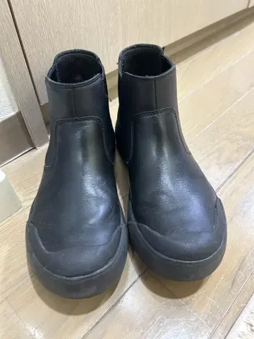 KEEN 우먼 엘레나 첼시 WP 방수 부츠 22.5cm