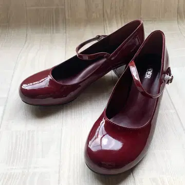 새상품급 CIDER 펌프스 레드 사이즈 39 [ 24.5cm ]