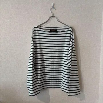 Outil tricot aast 바스크 셔츠