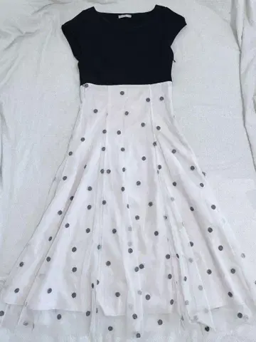 JILL by JILLSTUART 원피스 절개 도트