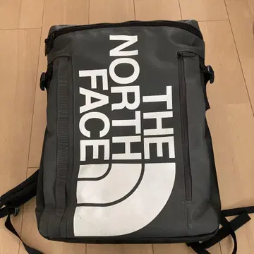 THE NORTH FACE 그레이 백팩
