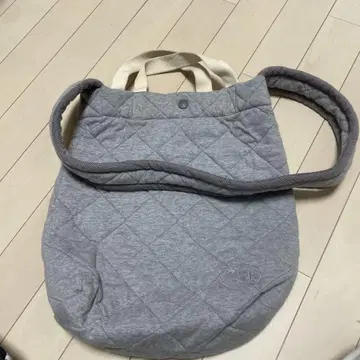 라벤햄 그레이 퀼팅 숄더백