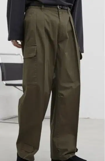 WYM LIDNM SEMI WIDE STRAIGHT TUCK CARGO