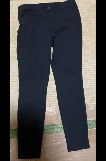 유니클로 울트라 스트레치 레깅스 팬츠 XL 블랙