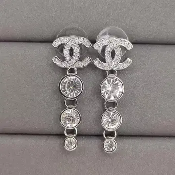 Y-8 새상품급 패션 귀걸이