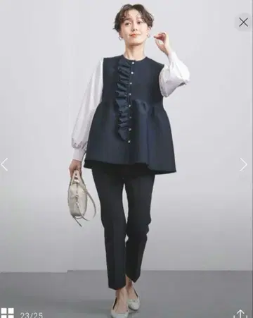 UNITED ARROWS 네이비 프릴 베스트