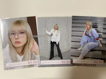 사쿠라자카46 후지요시 카린 브로마이드 묶음 판매
