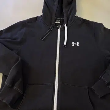 [ 새상품급 ] Under Armour 다크 그레이 후드티 LG