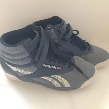 Reebok 하이컷 스니커즈 네이비/그레이
