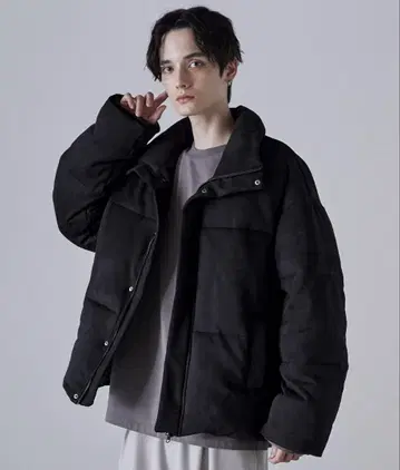 [ 당일 발송 ] CLEL 볼륨 하이넥 숏 패딩 자켓 블랙 계열 S