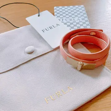 FURLA 핑크 가죽 팔찌