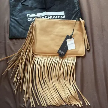 GIANNI CHIARINI 천연 가죽 프린지 클러치백