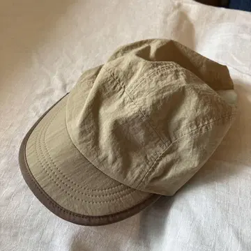 BLUE LUG* bicycle duckbill cap (beige)