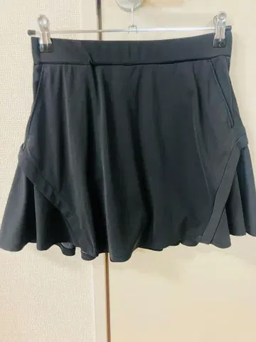 JACK BUNNY 블랙 플레어 스커트